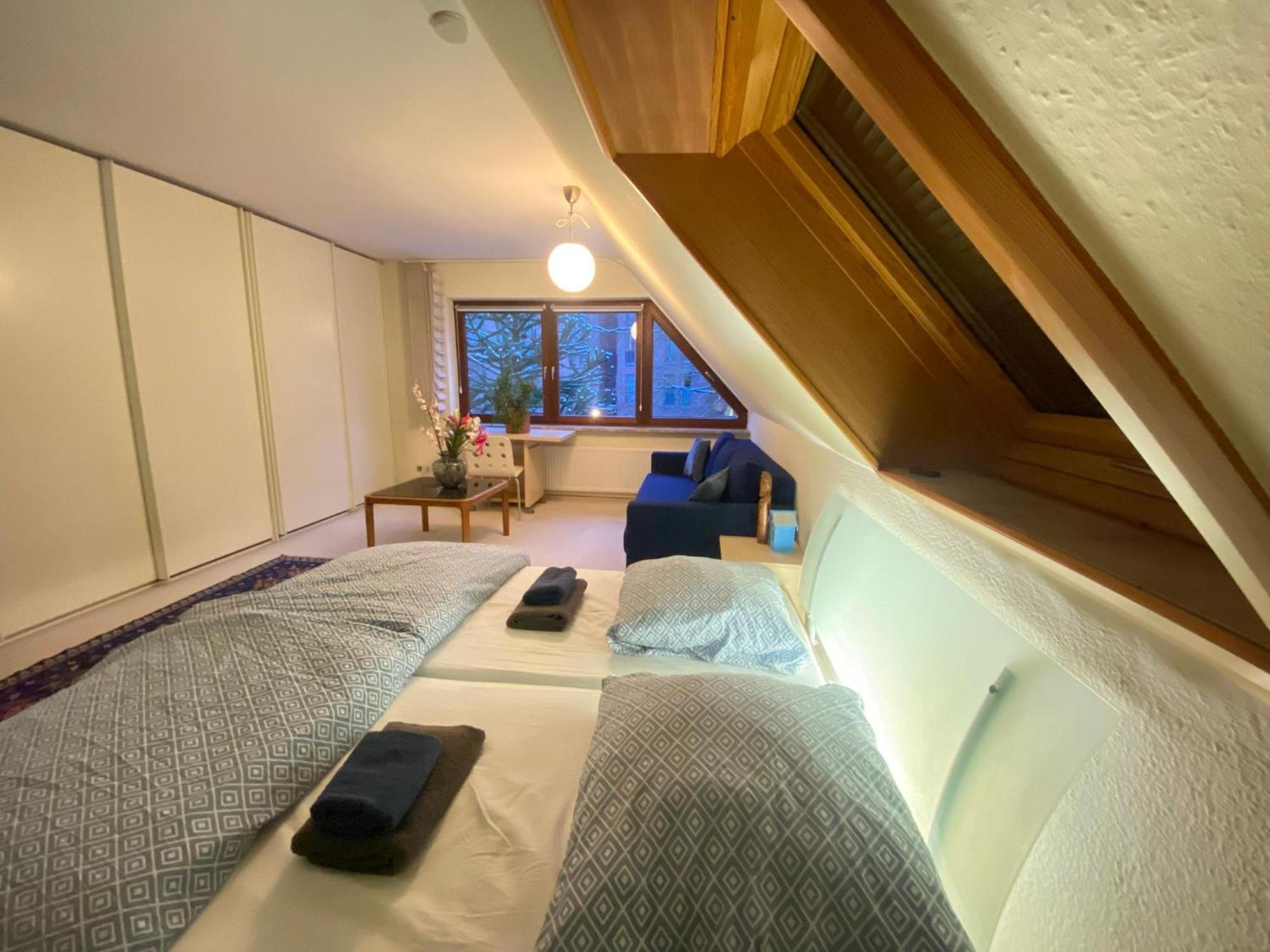 Gartenblick-Oase: Obergeschosswohnung In Amburgo Esterno foto